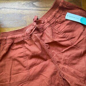 Market and Spruce Women's Shorts (NWT)